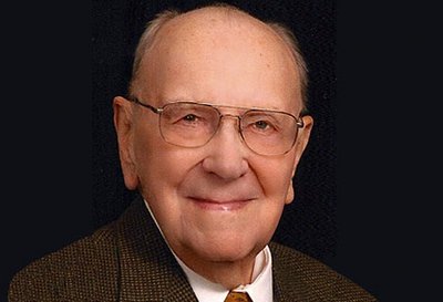 Jack DeWitt, who founded Big Dutchman together with his brother Dick, passed away on January 6th, 2012.